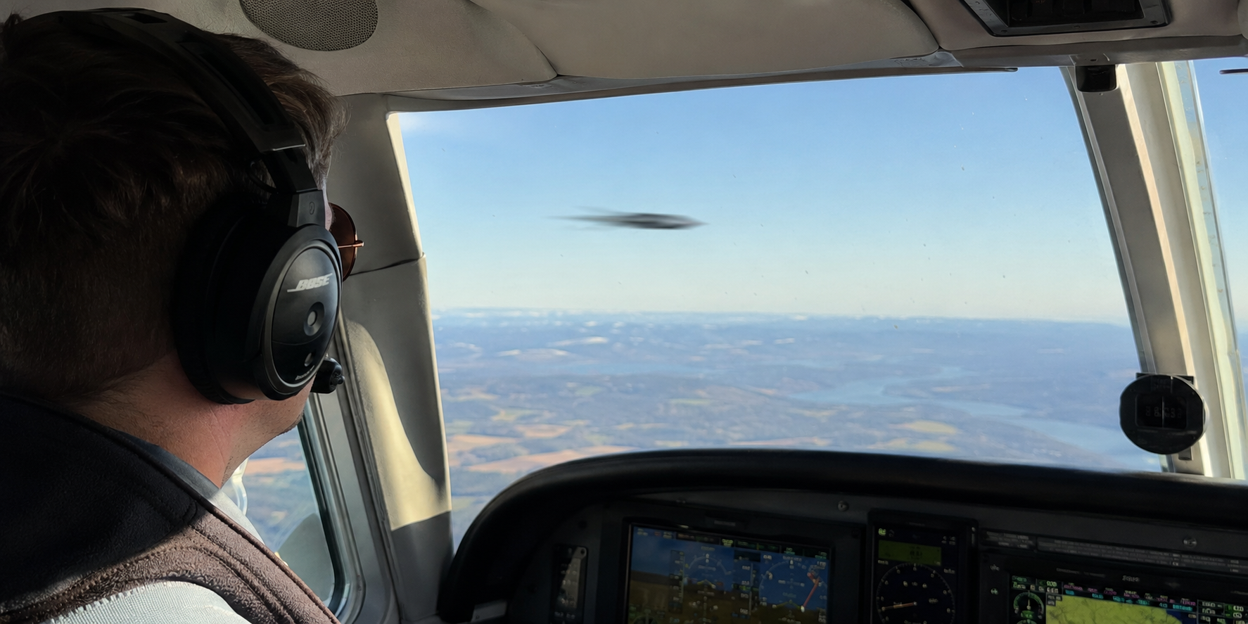 7 Laporan Pilot tentang UFO